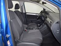 Usado VW Touran Business 115 CV (84 kW) 2021 Azul Monovolumen