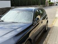 Usado BMW 318 143 CV (105 kW) 2015 Azul Familiar