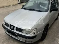 Usado Seat Ibiza Stella 68 CV (50 kW) 2001 Gris / plata Utilitario