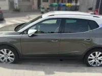 Usado Seat Arona Xperience 110 CV (80 kW) 2024 Verde SUV