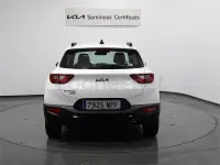 Usado Kia Stonic 100 CV (73 kW) 2024 Blanco SUV