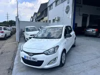 Usado Hyundai i20 85 CV (62 kW) 2013 Blanco Utilitario