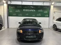 Usado Audi A3 Ambiente 140 CV (102 kW) 2005 Azul Utilitario
