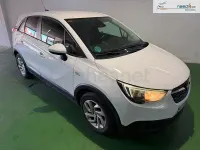Usado Opel Crossland X Selective 110 CV (80 kW) 2017 Blanco SUV