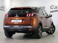Usado Peugeot 3008 Allure 130 CV (95 kW) 2019 Naranja SUV