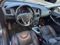 Usado Volvo V40 CC Summum 150 CV (110 kW) 2016 Gris / plata Familiar