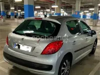 Usado Peugeot 207 75 CV (55 kW) 2008 Gris / plata Familiar