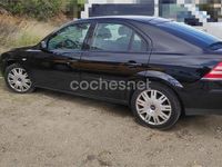 Usado Ford Mondeo Sport 130 CV (95 kW) 2003 Negro Berlina