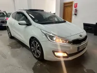 Usado Kia ProCeed 128 CV (94 kW) 2013 Blanco Utilitario