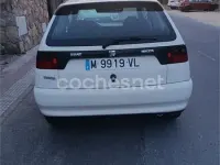 Usado Seat Ibiza 75 CV (55 kW) 1998 Blanco Utilitario
