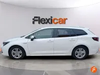 Begagnad Toyota Corolla Active 122 HK (89 kW) 2021 Vit Kombi