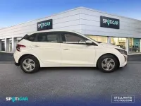 Usado Hyundai i20 80 CV (58 kW) 2025 Blanco Utilitario