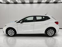 Usado Seat Ibiza Style 110 CV (80 kW) 2021 Blanco Utilitario