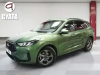 Usado Ford Kuga ST-Line 243 CV (178 kW) 2025 Verde SUV