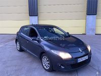 Usado Renault Mégane Expression 105 CV (77 kW) 2009 Azul Berlina