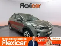 Usado Kia Stonic 100 CV (73 kW) 2024 Gris SUV