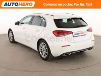 Usado Mercedes A180 116 CV (85 kW) 2019 Blanco Berlina