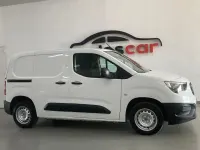 Usado Opel Combo 100 CV (73 kW) 2020 Blanco Monovolumen