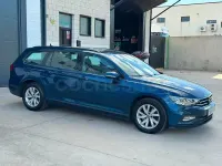 Usado VW Passat Business 122 CV (89 kW) 2022 Azul Familiar