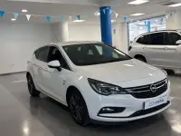 Usado Opel Astra S 110 CV (80 kW) 2019