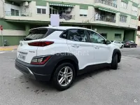 Usado Hyundai Kona 120 HP (88 kW) 2022 Branco SUV