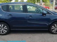 Usado Peugeot 3008 Active 120 CV (88 kW) 2014 Azul Familiar