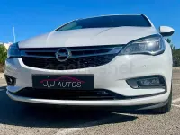 Usado Opel Astra Dynamic 110 CV (80 kW) 2016 Blanco Berlina