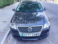 Usado VW Passat Advance 110 CV (80 kW) 2010 Negro Familiar
