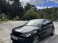 Usado BMW 118 143 CV (105 kW) 2011 Negro Utilitario