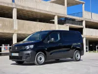 Usado Peugeot Partner S 102 CV (75 kW) 2023 Negro Monovolumen
