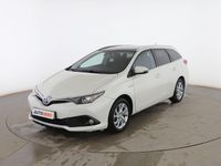 Usado Toyota Auris Touring Sports Active 136 CV (100 kW) 2017 Blanco Familiar