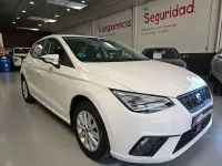 Usado Seat Ibiza Style 116 CV (85 kW) 2022 Blanco Utilitario