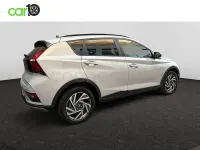 Usado Hyundai Bayon 84 CV (61 kW) 2025 Gris / plata SUV