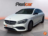 Usado Mercedes CLA200 Shooting Brake 156 CV (114 kW) 2018 Blanco Familiar