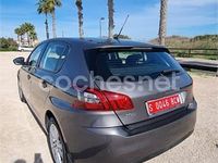 Usado Peugeot 308 Allure 110 CV (80 kW) 2020 Gris / plata Berlina