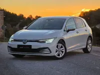 Usado VW Golf VIII Life 110 CV (80 kW) 2023 Blanco Berlina