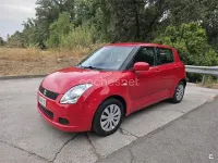 Usado Suzuki Swift GL 92 CV (67 kW) 2006 Rojo Utilitario