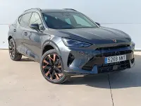Usado Cupra Formentor 150 CV (110 kW) 2026 Gris / plata SUV