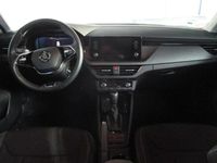 Usado Skoda Kamiq Ambition 110 CV (80 kW) 2021 Blanco SUV