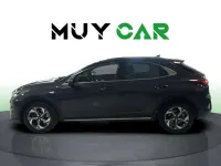 Usado Kia XCeed 136 CV (100 kW) 2021 Gris SUV