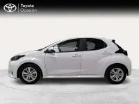 Usado Toyota Yaris Business Edition 116 CV (85 kW) 2022 Blanco Utilitario