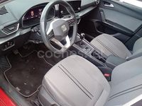 Usado Seat Leon Style 115 CV (84 kW) 2022 Rojo Familiar