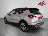 Usado Seat Arona FR 115 CV (84 kW) 2024 Gris / plata SUV