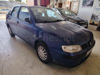 Usado Seat Cordoba Stella 68 CV (50 kW) 2000 Azul Berlina
