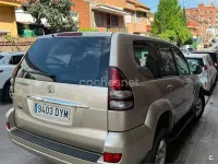 Usado Toyota Land Cruiser 166 CV (122 kW) 2006 Beige SUV