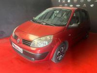 Usado Renault Grand Scénic II Dynamique 106 CV (77 kW) 2006 Burdeos Monovolumen