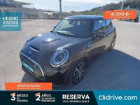 Usado Mini Cooper SE 135 kW (184 CV) 2023 Negro Utilitario
