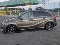 Usado Mercedes B180 109 CV (80 kW) 2013 Marrón Utilitario