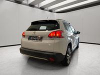 Usado Peugeot 2008 Allure 120 CV (88 kW) 2016 Blanco SUV