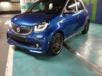 Usado Smart ForFour Passion 90 CV (66 kW) 2016 Azul Utilitario